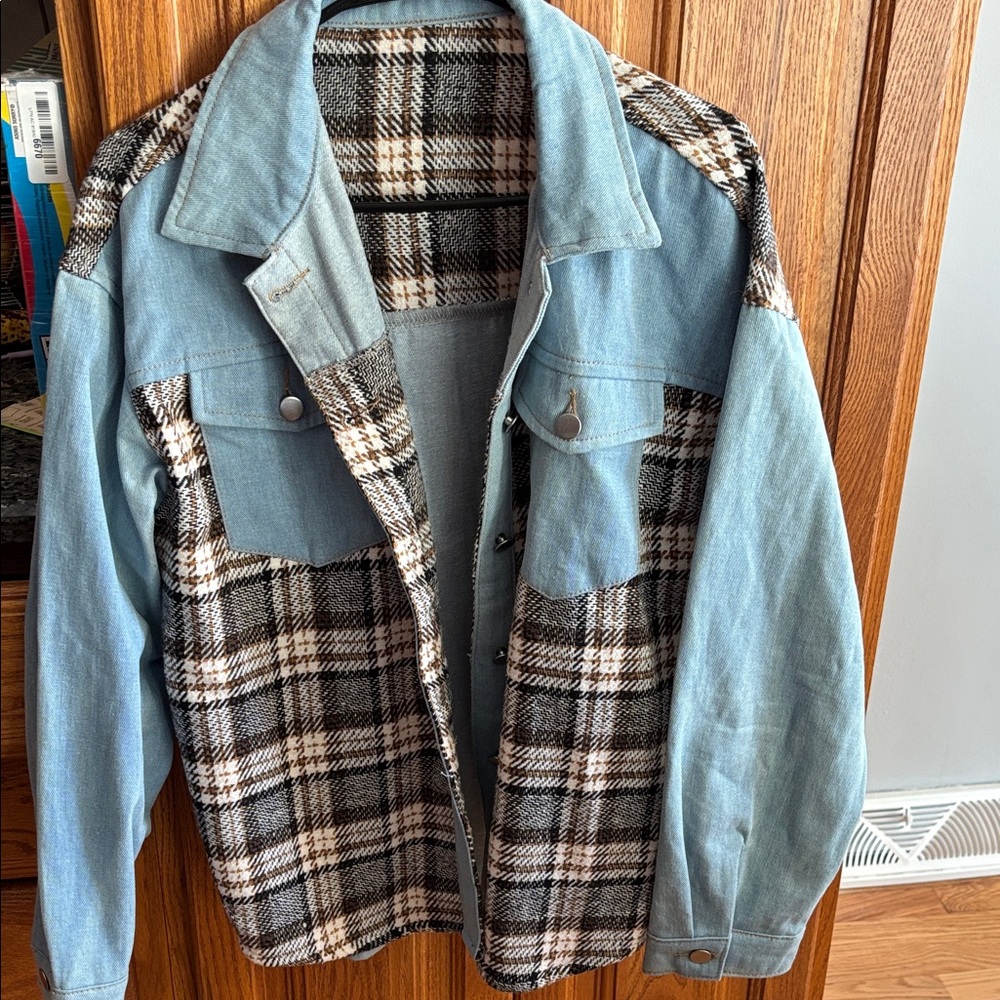 Stylish Blue and Black Plaid Men's Jacket
